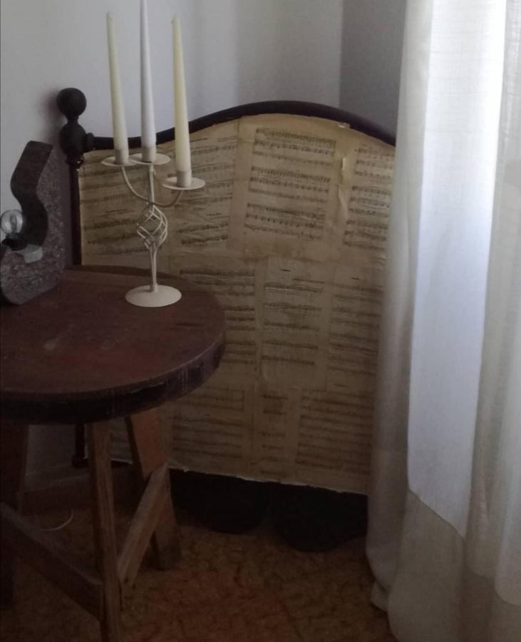 B&B Lamagia Di Corte Moronati 시르미오네 외부 사진