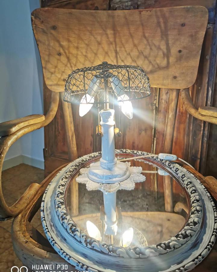 B&B Lamagia Di Corte Moronati 시르미오네 외부 사진