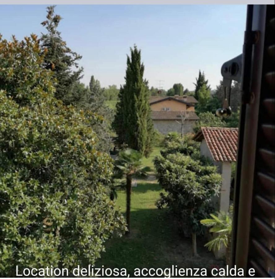 B&B Lamagia Di Corte Moronati 시르미오네 외부 사진