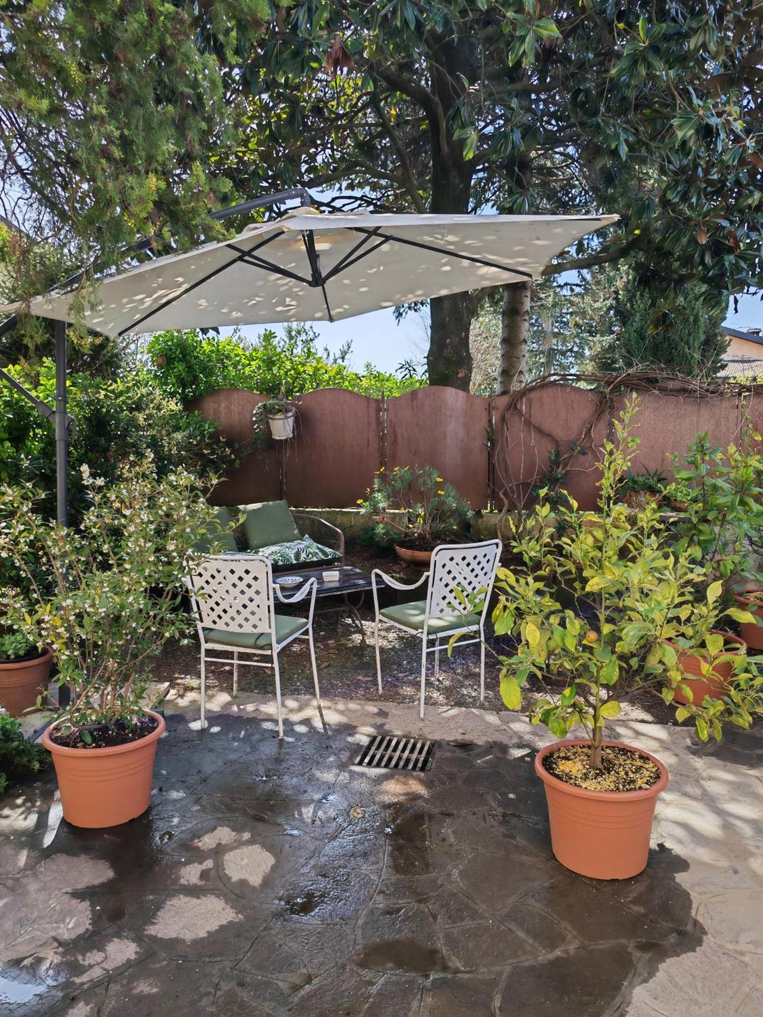 B&B Lamagia Di Corte Moronati 시르미오네 외부 사진